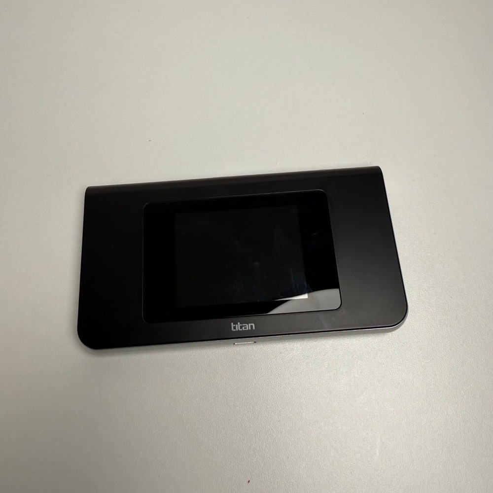 Titan 4G Wireless Data Terminal OTR Mobile OTRMT21V1.mei Black Portable Hotspot